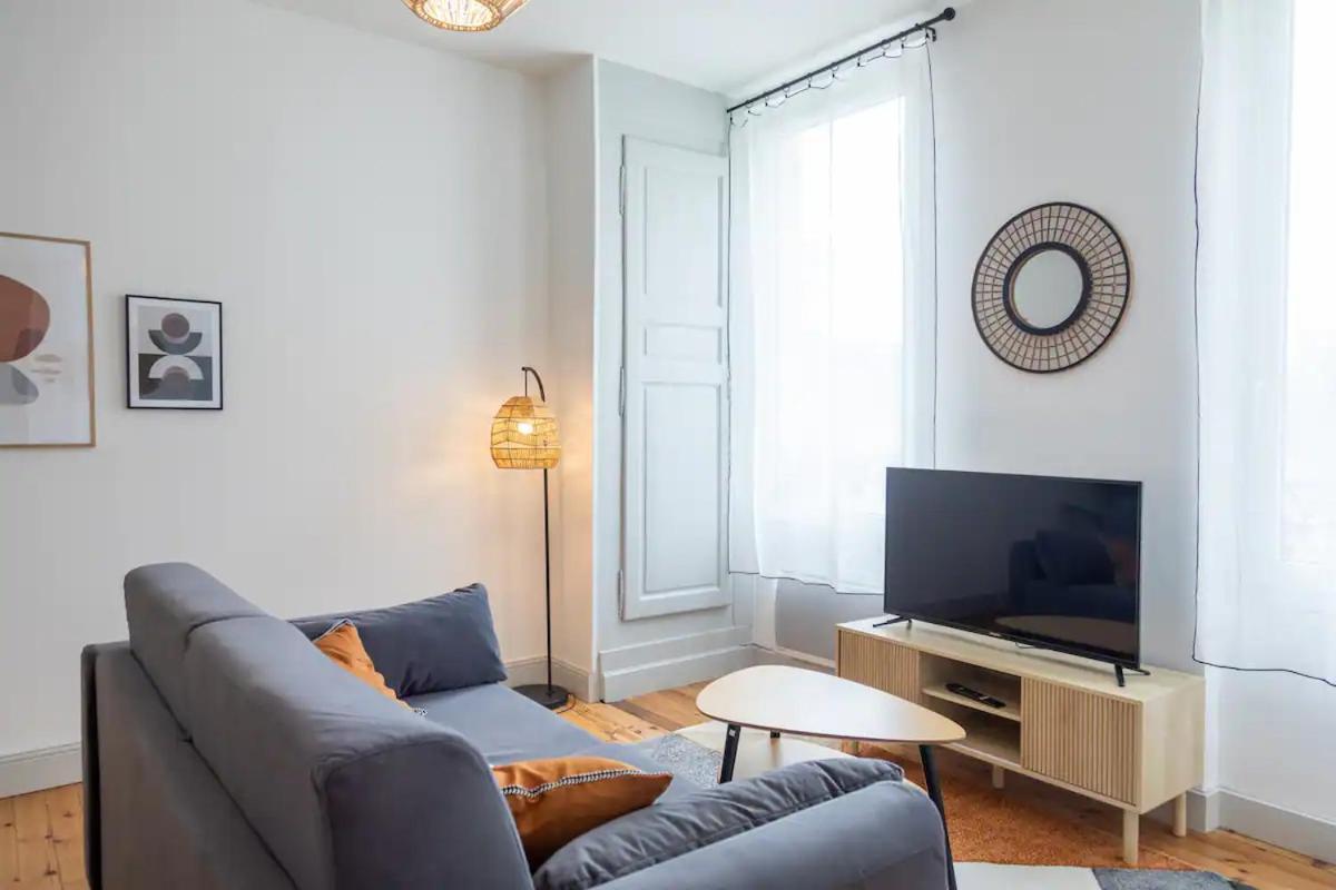 Le Cosy Magnifique T2 Neuf Centre Ville Gare 800 M Agen Bagian luar foto